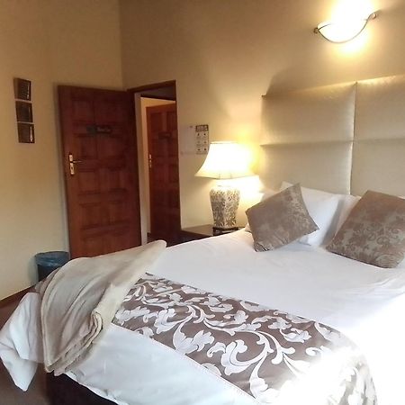 Hoopoe Haven Guest House Chartwell Zewnętrze zdjęcie